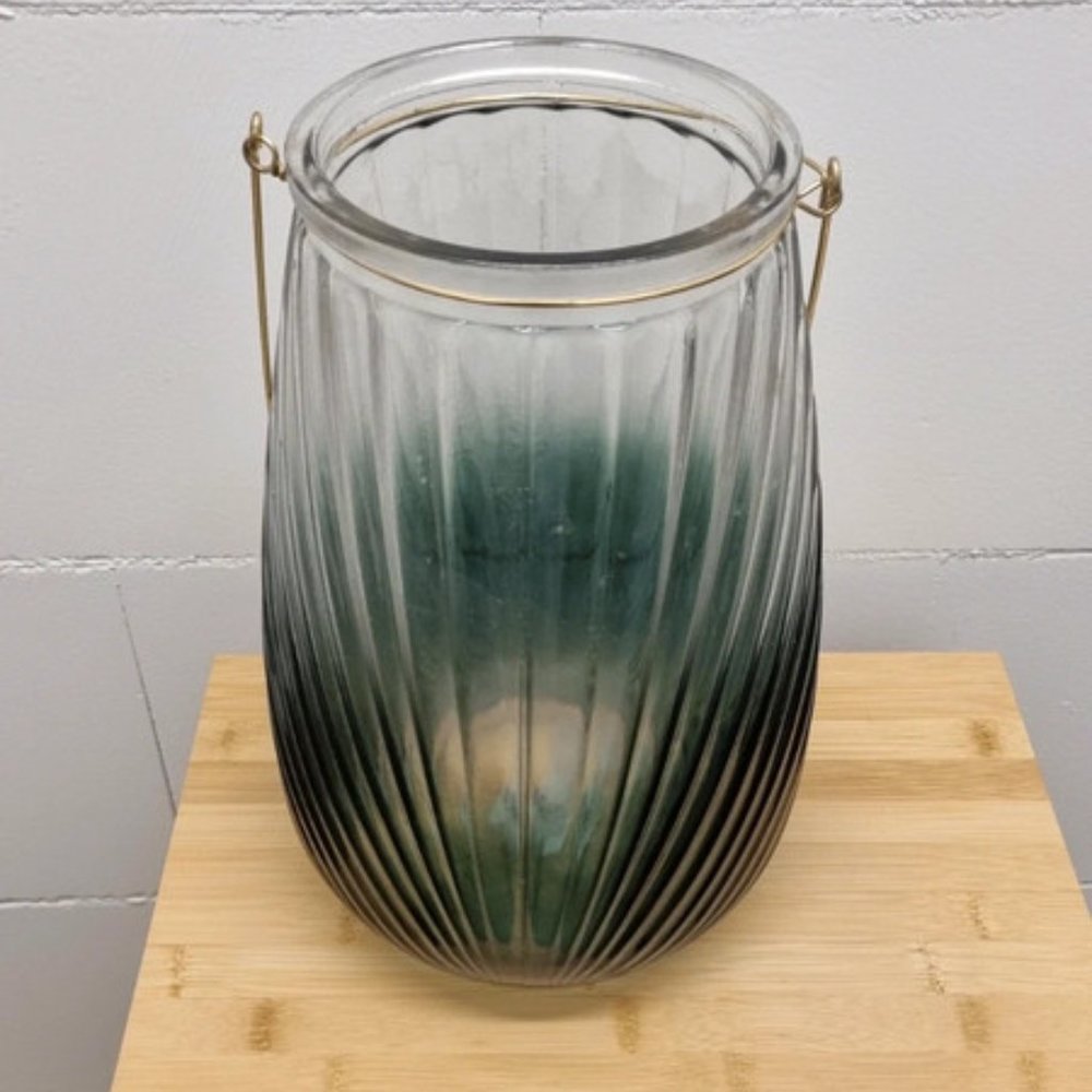 Vase vert très bon état